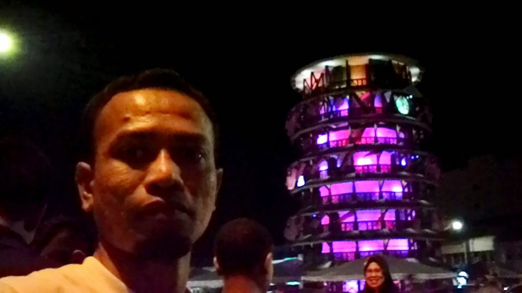 Menara Condong Teluk Intan, Perak