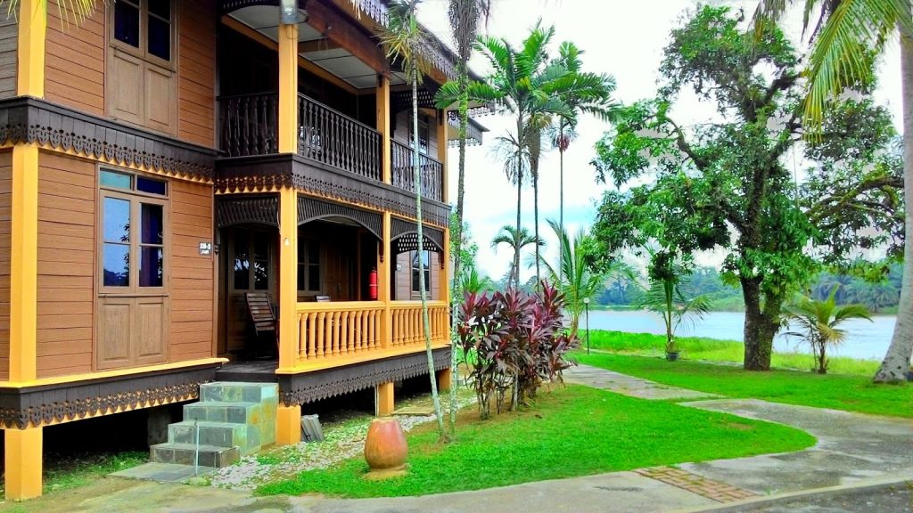 Pasir Salak Green Village Eco Resort