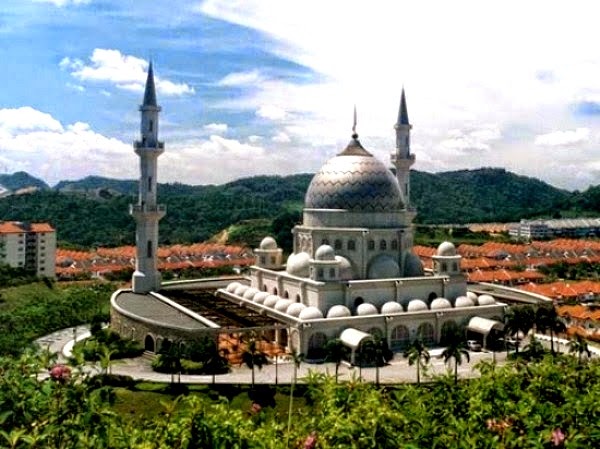 Masjid Al-Mukarramah, Bandar Sri Damansara,