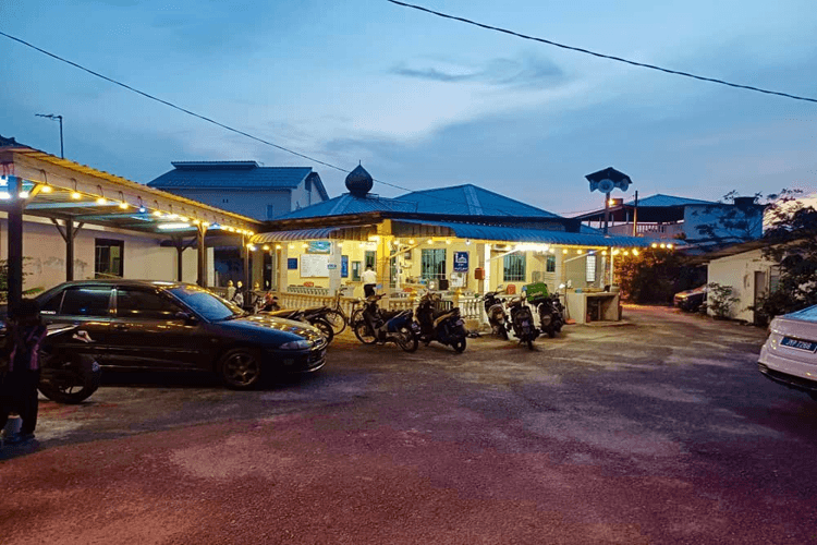 Surau Kampung Permata